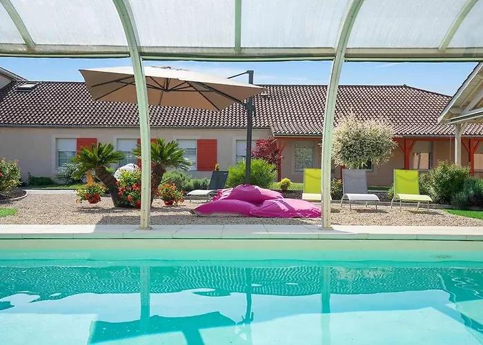 Og Boutique Hotel Le Pillebois
