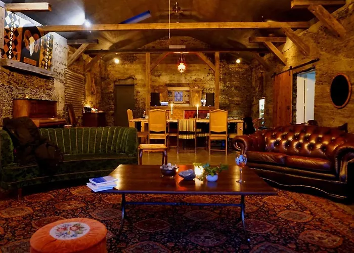 Grafaros House