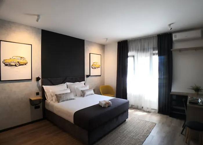 Scuderia Split Rooms