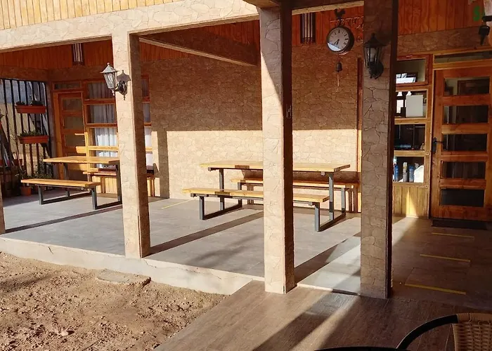 La Tribu Del Indio, Desayuno Incluido