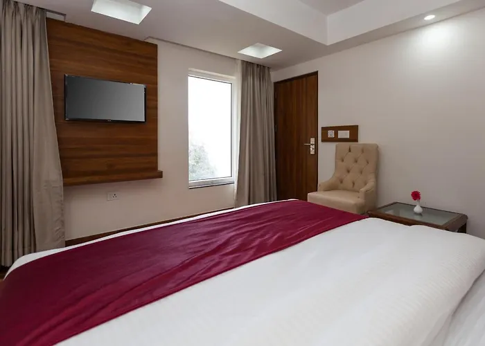 Hotel Wild Wood - 5 Minutes Walk To Mall Road