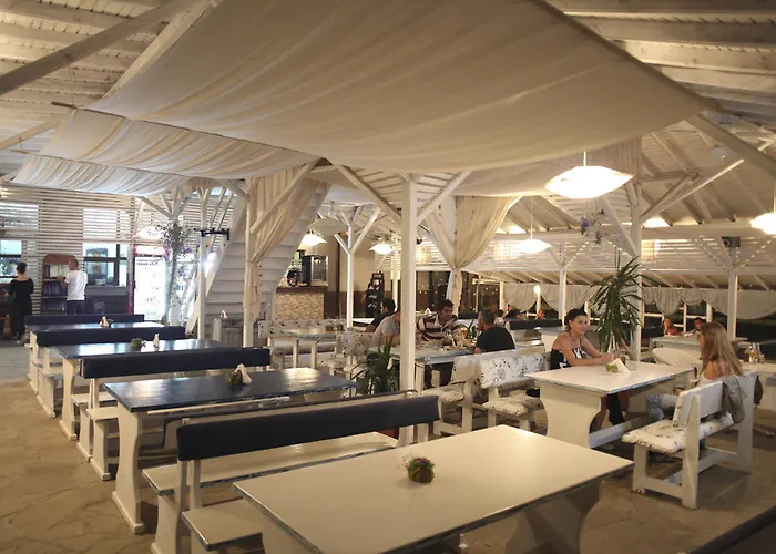 Hotel Laguna