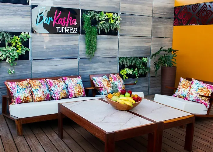 Hotel Tunebo Inn