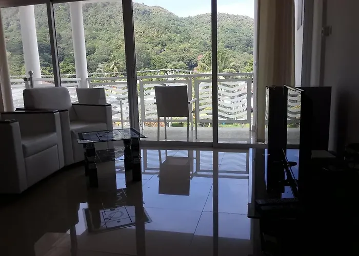 Diamond Plaza