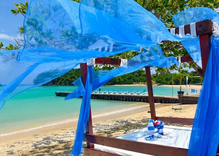 Kaz Kreol Beach Hotel
