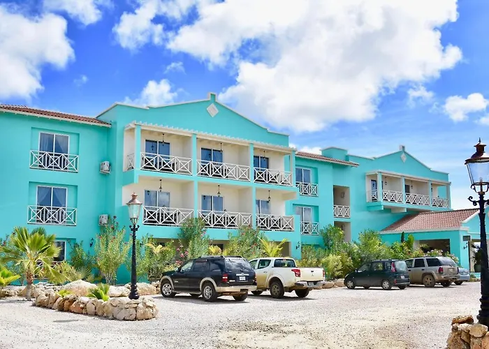 Ocean Breeze Boutique Hotel & Marina