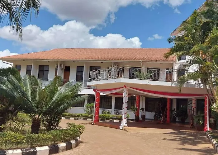 Arc Hotel