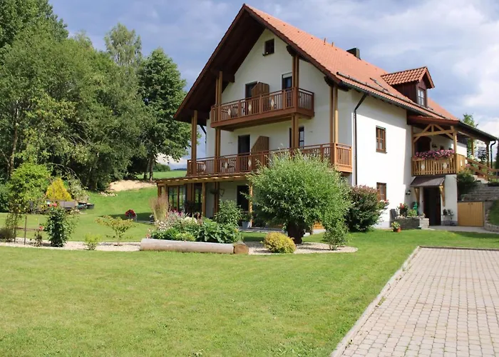 Gästehaus Sporrer Neualbenreuth