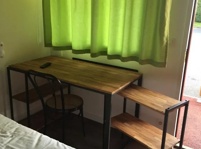 Fasthotel Saint-Amand-Montrond Orval