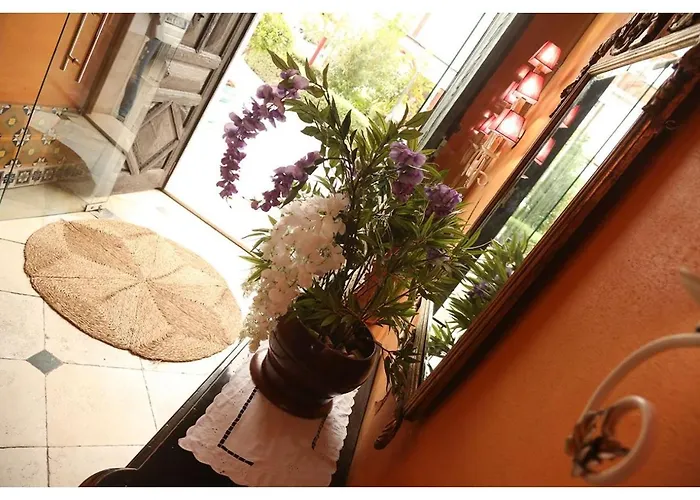 La Casona De Calderon Gastronomic & Boutique Hotel