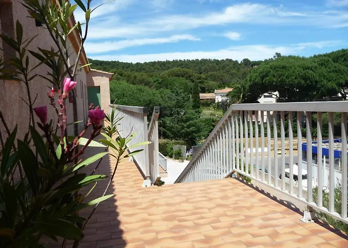 Hôtel les Eucalyptus