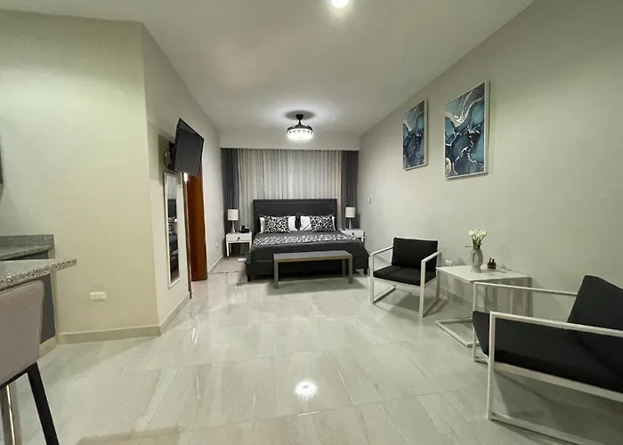 Hotel Monarca