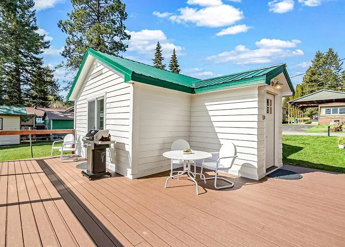 Bayview Tiny Cabin