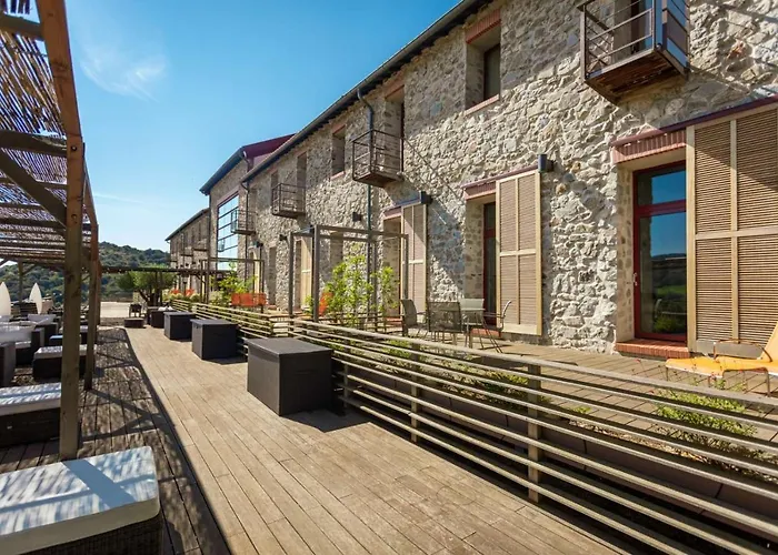 Domaine Riberach - Hotel 4 - Restaurant gastronomique - Spa - Piscine - Vignoble