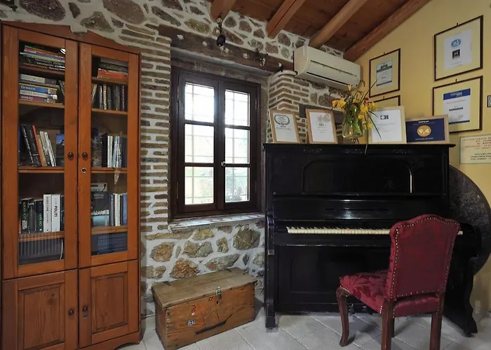 Archontiko Art Hotel