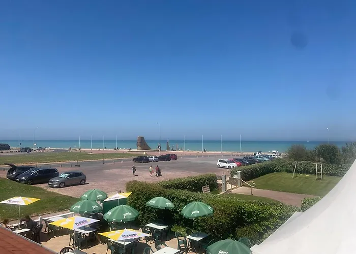 Dday House