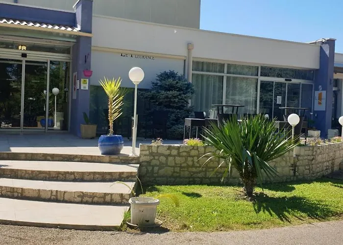 Logis Hotel & Restaurant Le Fleurance