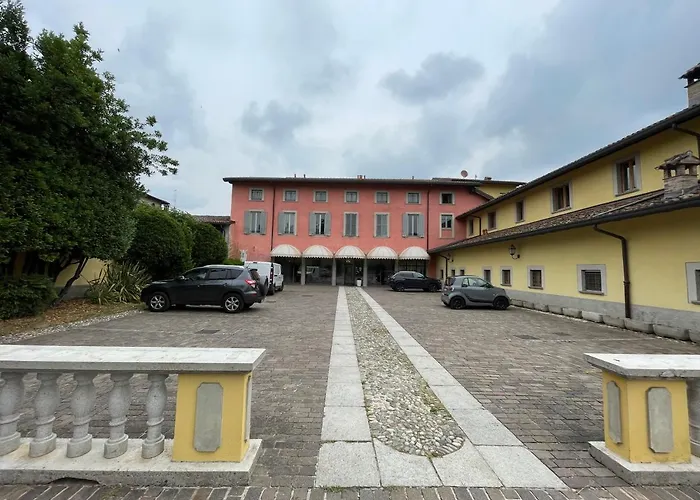 Bes Hotel Bergamo Cologno Al Serio