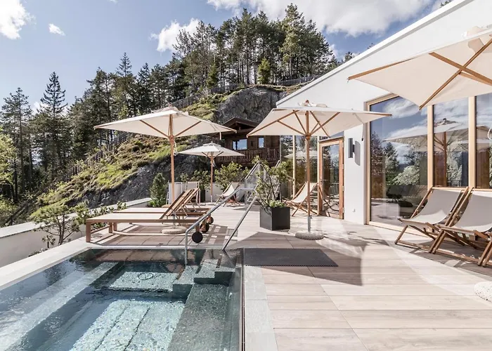 Nidum - Casual Luxury Hotel