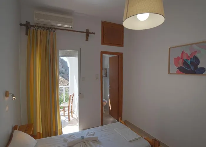 Ilingas Hotel