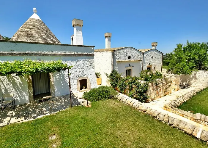 Masseria Trulli E Vigne