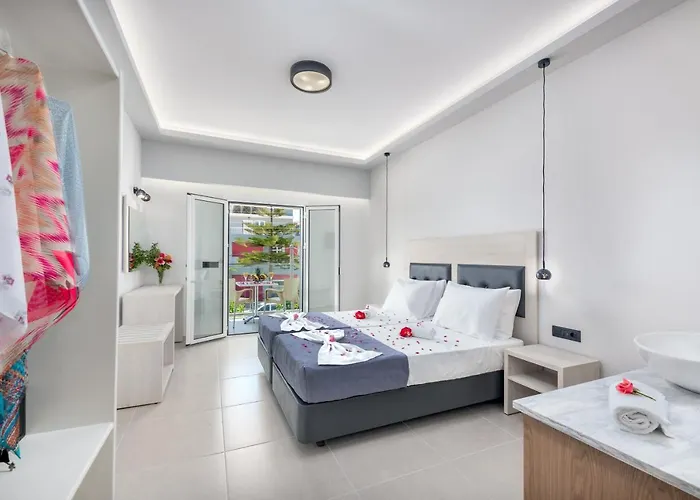 Breeze Luxury Rooms