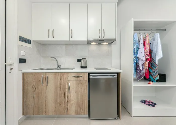 Breeze Luxury Rooms