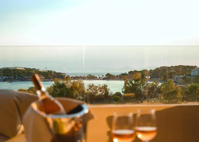 Somewhere Vouliagmeni