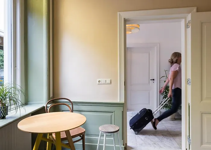Stadshotel Steegoversloot