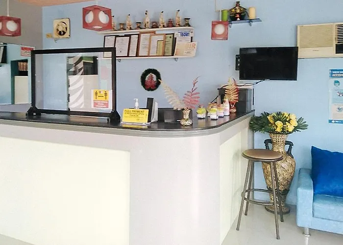 Reddoorz At Em Pensiontel Butuan City