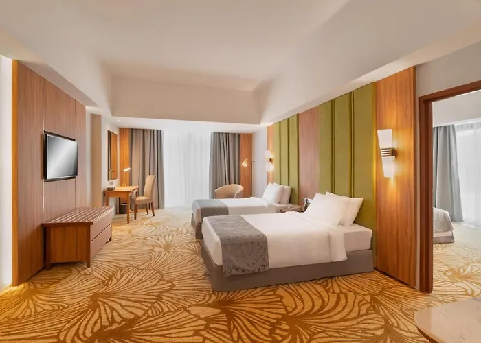 Zenith Hotel Cameron