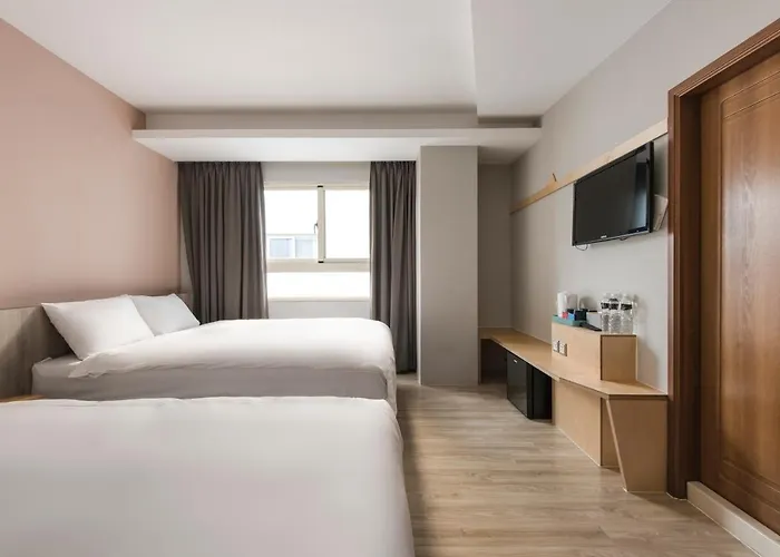Sparrow Hotel