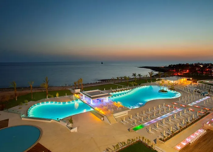 5 Sterne Hotels in Paphos