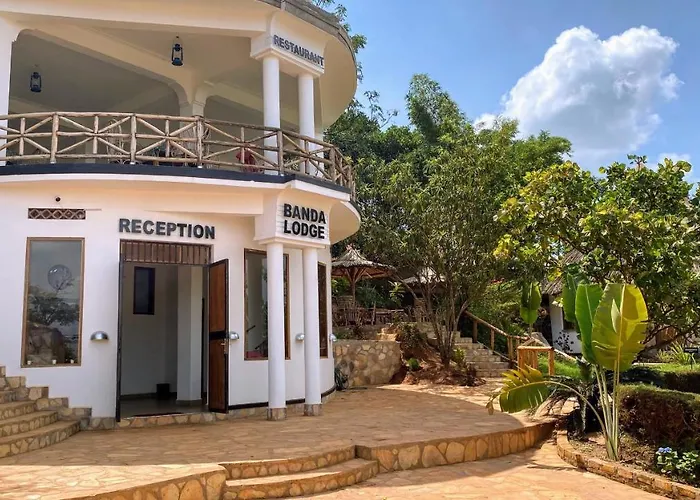 Banda Lodge