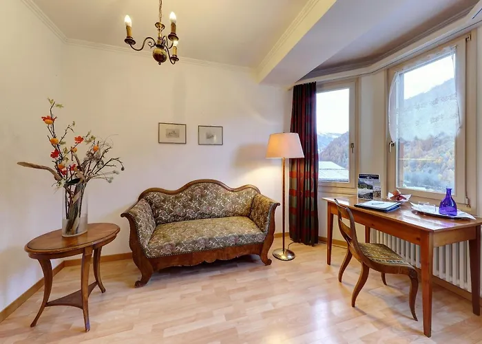Hotel Schweizerhof Sta Maria