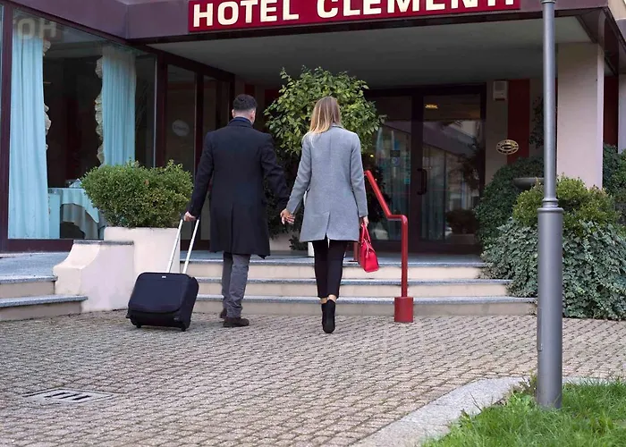 Hotel Clementi