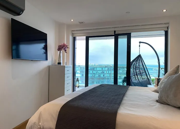 Luxury Ocean Spa Plaza Private Large 1 Bed Apartment