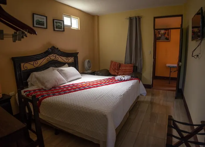 El Delfin Hotel Y Restaurante