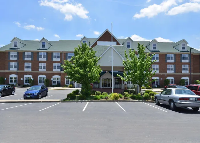 BlissPoint Inn&Suites Marion