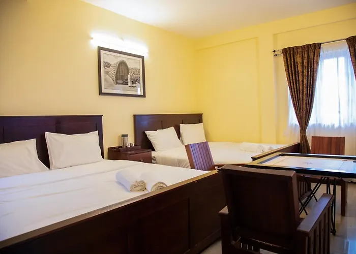 Aakash Rooms And Cottages,
