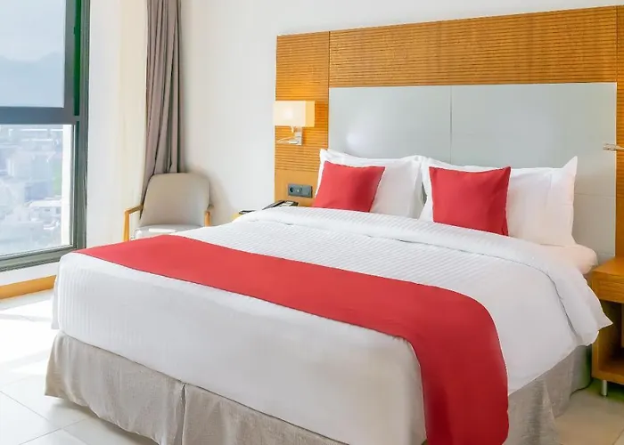 Star Land Hotel Bastos