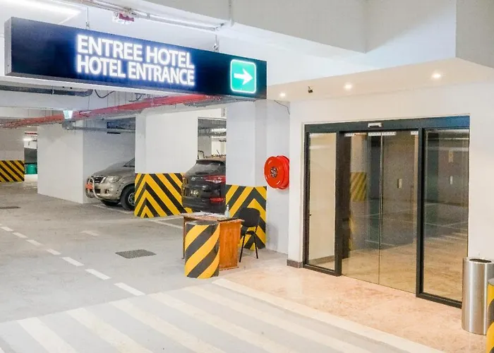 Star Land Hotel Bastos