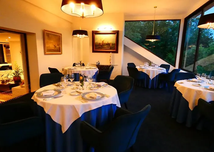 Hostellerie Restaurant Les Gorges de l'Aveyron