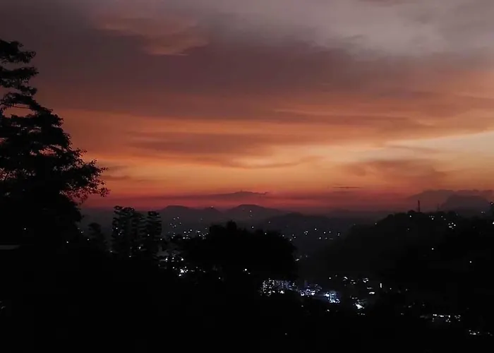 Hotel Kandyan View "Free Pickup From Kandy City"