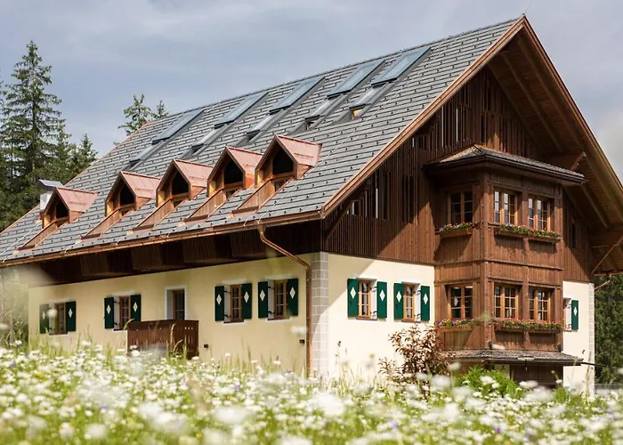 Natura Boutique Chalet Wellness Spa