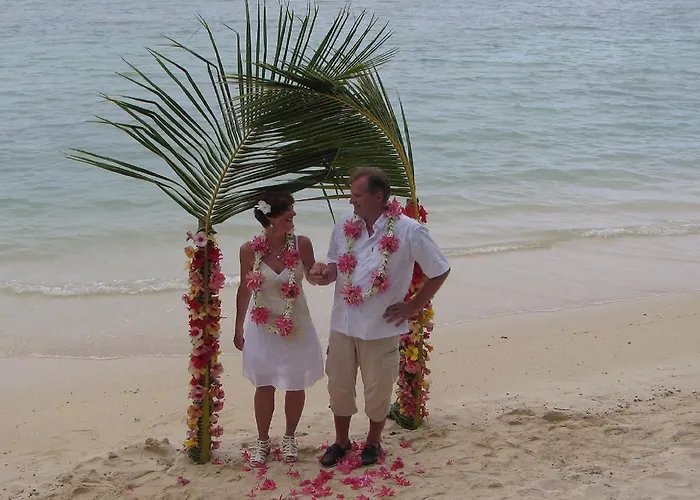 Muri Beach Hideaway - Adults Only