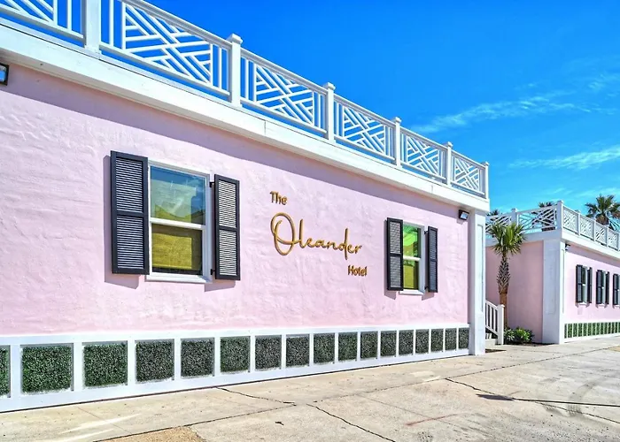 Room 6 Oleander Hotel Walk To Cruise Terminal, Restaurants & The Strand