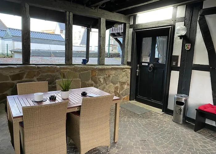 Hotel Zur Post Dabringhausen - Quiet Business Hotel Near Cologne And Dusseldorf Trade Fairs