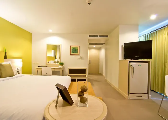 Sunshine Vista Hotel