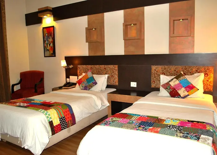 Hotel H R Palace